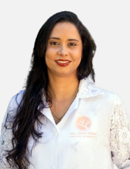 Dra. Cyntia Rísia